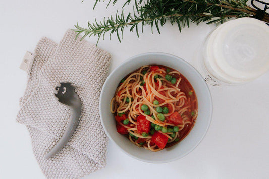 Silicone Self-Feeding Spoon Set | Haakaa.